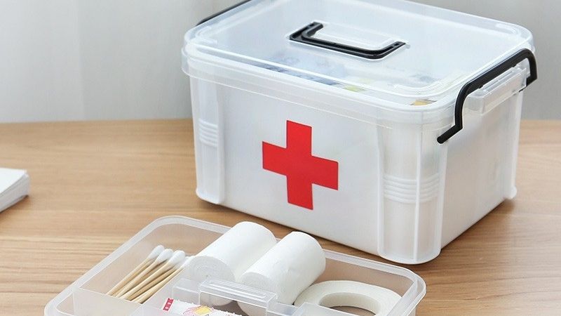 Bạn nên trang bị 1 hộp sơ cứu tại nhà